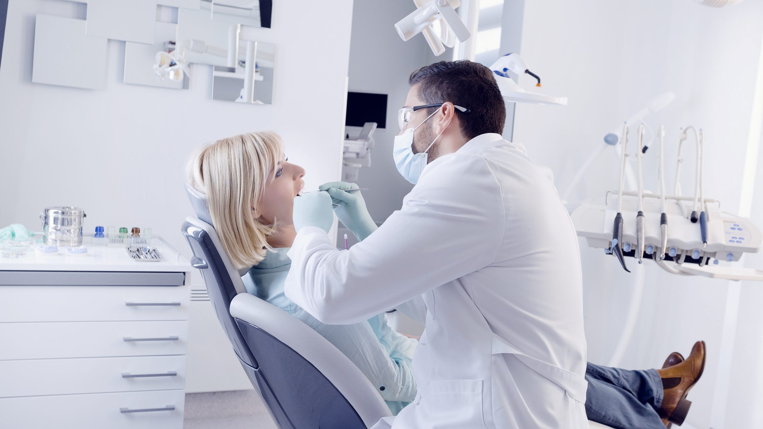 Dentist in Fowler, CA